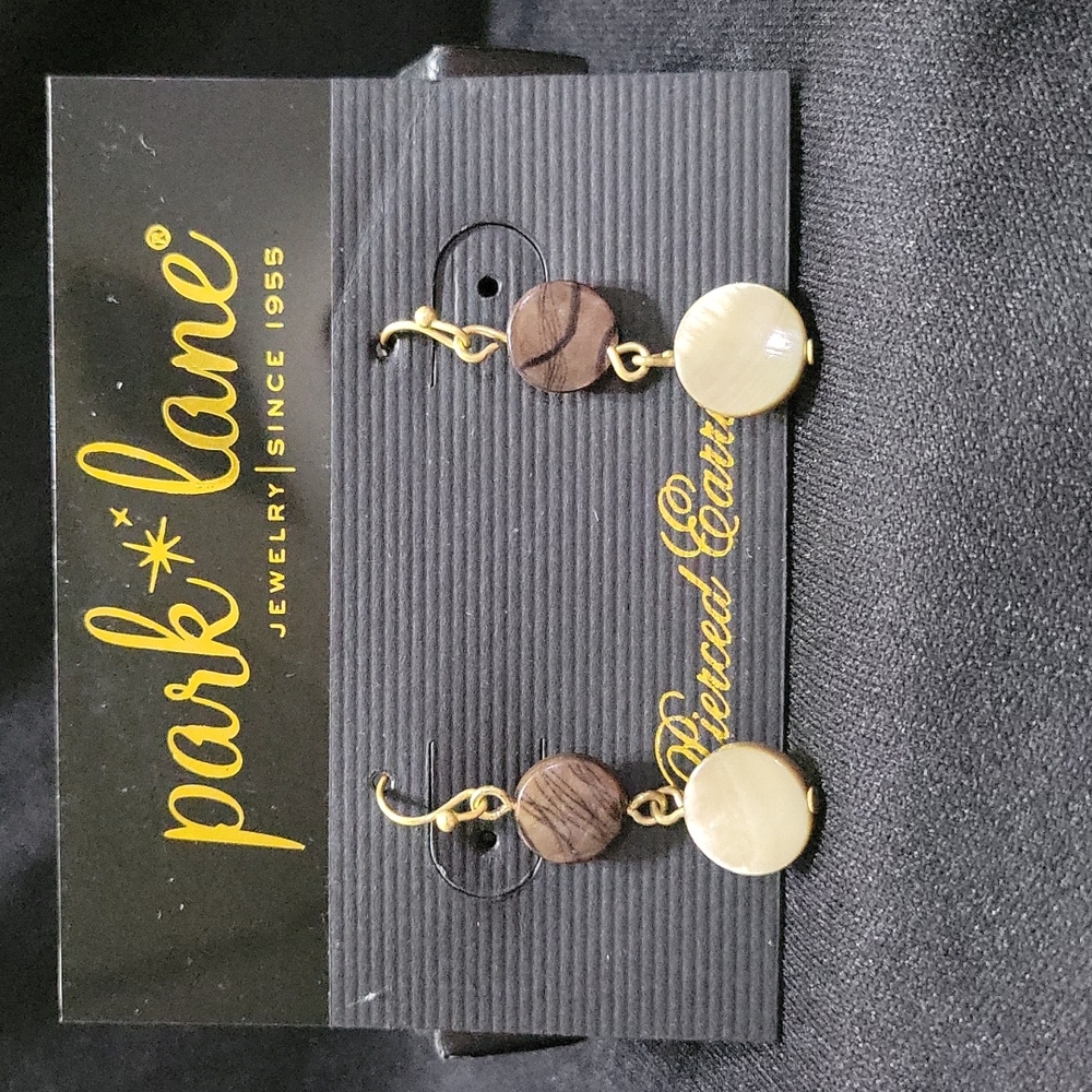 NIB Park Lane gold and brown bead dangling earrings